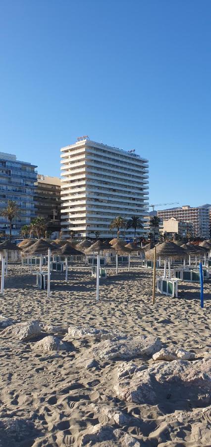 Seafront Apartment With Open-Air Heated Pool Фуенхірола Екстер'єр фото