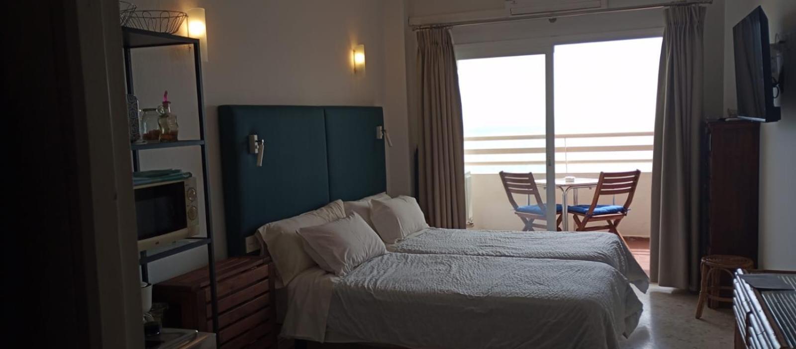 Seafront Apartment With Open-Air Heated Pool Фуенхірола Екстер'єр фото