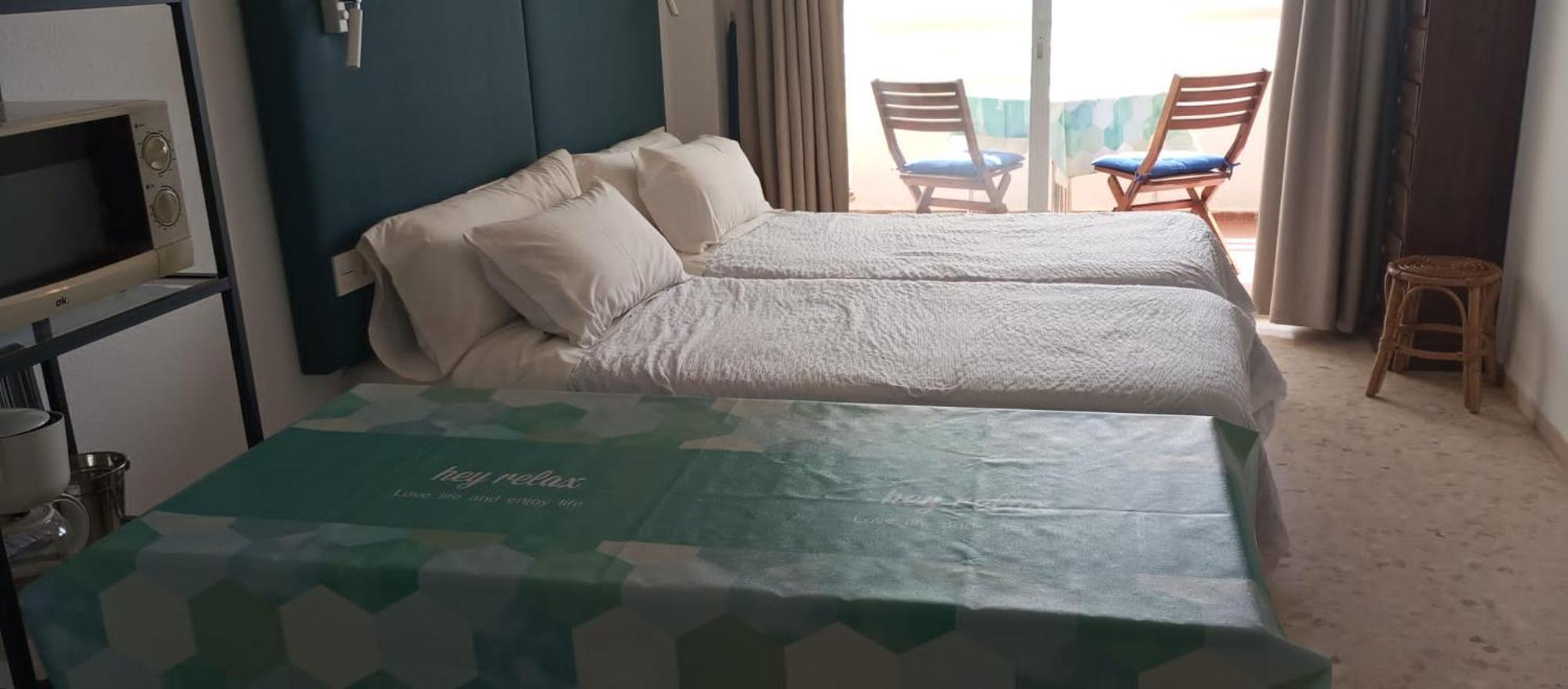 Seafront Apartment With Open-Air Heated Pool Фуенхірола Екстер'єр фото
