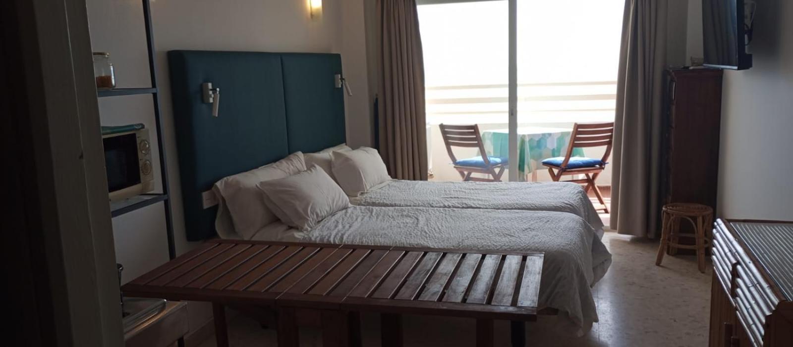 Seafront Apartment With Open-Air Heated Pool Фуенхірола Екстер'єр фото